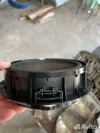 Динамик на фольксваген