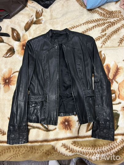 Куртка кожаная женская