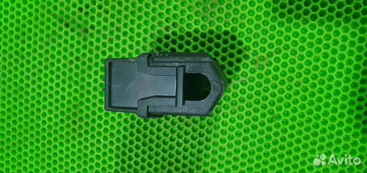 Корпус силовых предохранителей Niva Chevrolet Trav