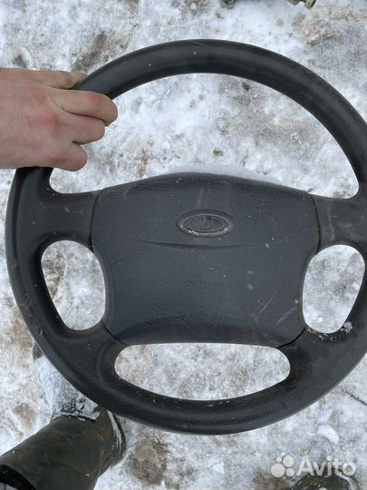 Руль priora 1