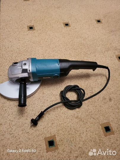 Ушм болгарка Makita 9069