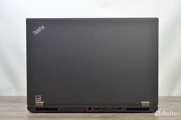 Lenovo ThinkPad P52