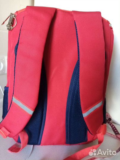 Школьный рюкзак