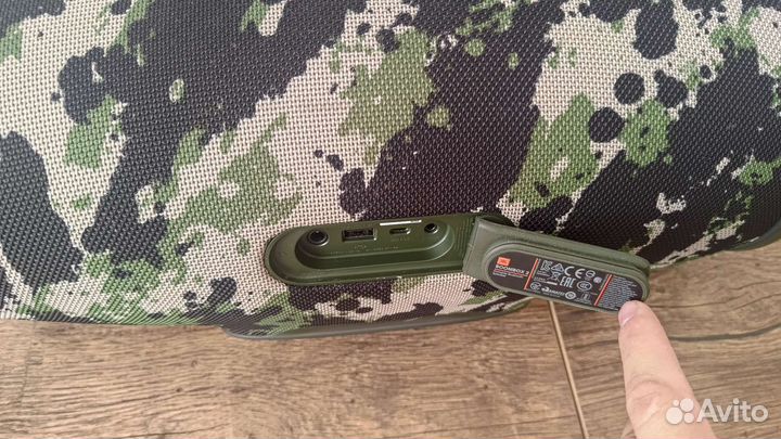 Колонка jbl boombox 2