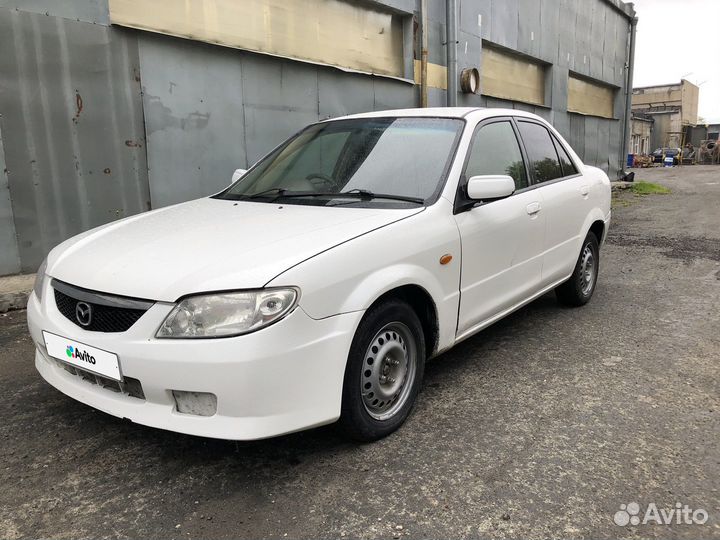 Mazda Familia, 2002