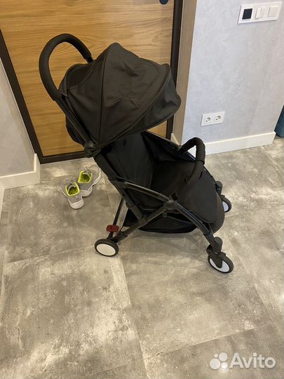 Коляска прогулочная