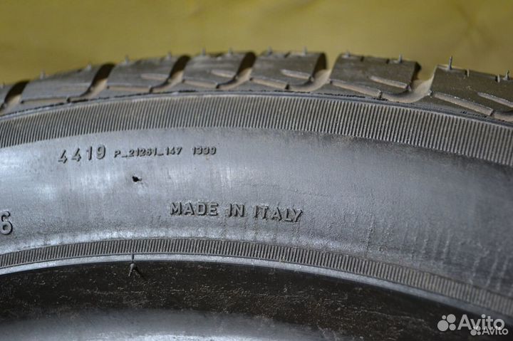 Pirelli P7 235/45 R17