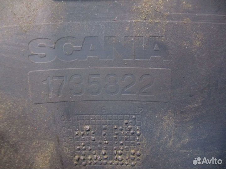 Кожух рулевой колонки Scania 1735822