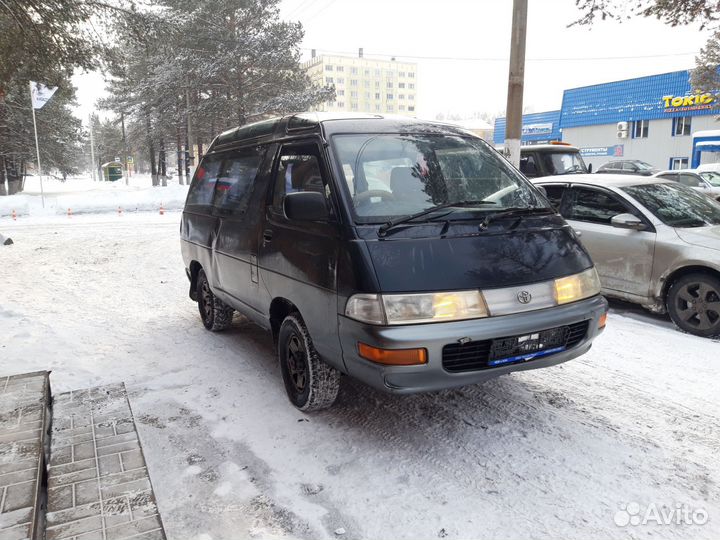 Toyota Town Ace 2.0 AT, 1989, 300 000 км