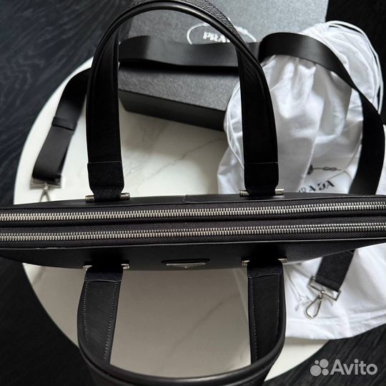 Деловой портфель мужской prada
