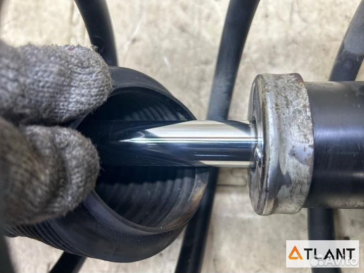 Стойка передняя левая nissan lafesta