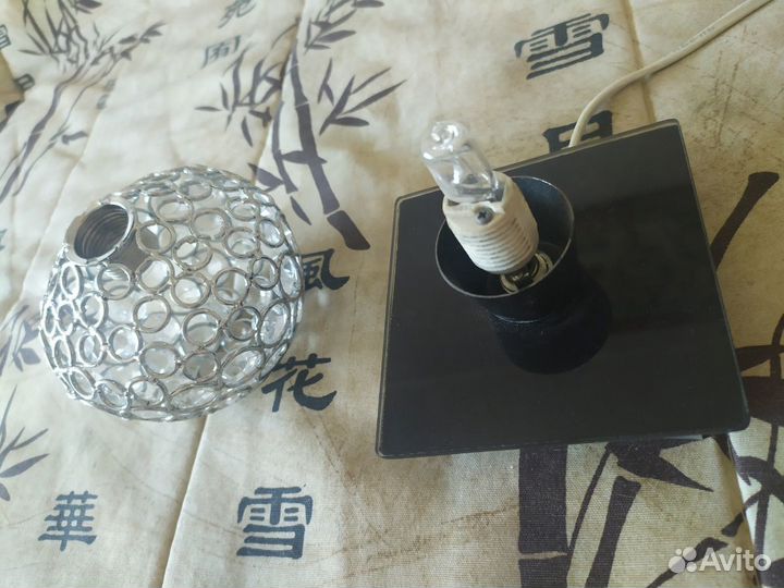 Светильник лампа ночник на стену