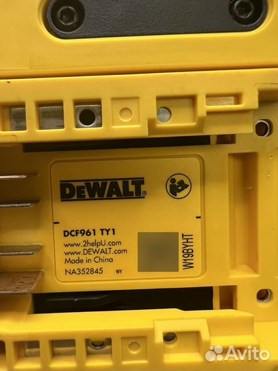 Гайковерт Dewalt DCF 961