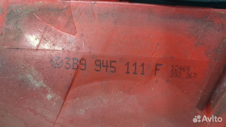 Фонарь (задний) левый Volkswagen Passat 5