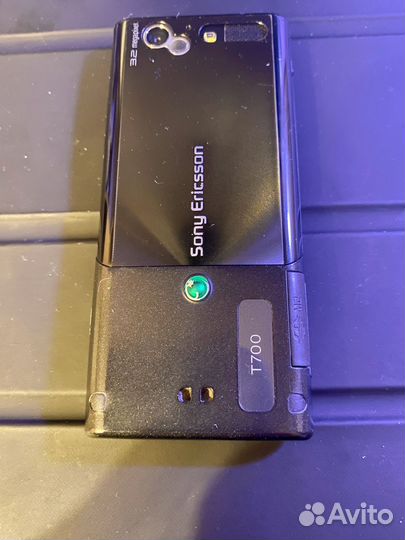 Sony Ericsson T700