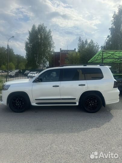 Toyota Land Cruiser 4.5 AT, 2019, 94 500 км