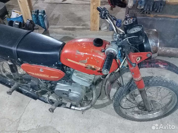 Мотоцикл Минск с поршнем Yamaha yb100