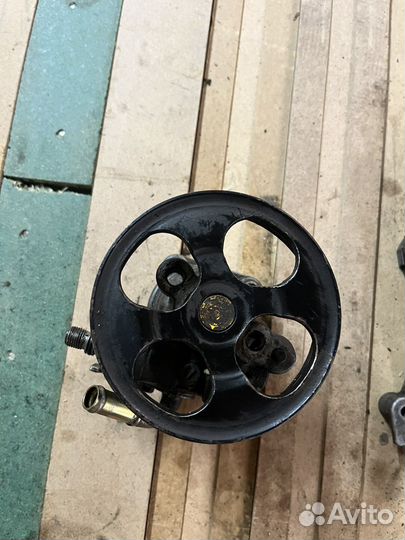 Гидроусилитель руля MMC RVR