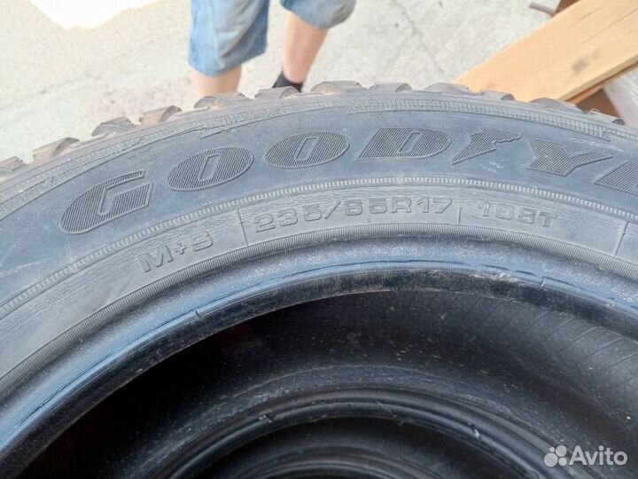 Goodyear Wrangler AT/SA 235/65 R17 108T