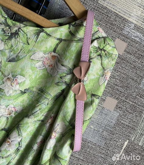 Нарядное платье