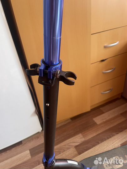 Самокат городской для взрослых Weelz Rock