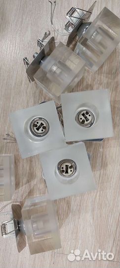 Светильник потолочный 8штук