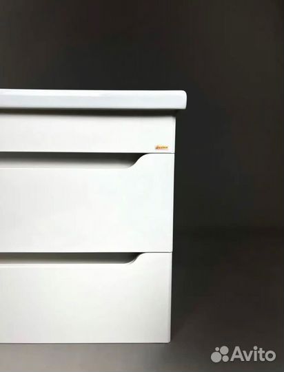 Тумба подвесная в ванную 80см