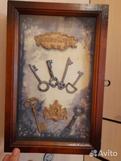 Ключница настенная