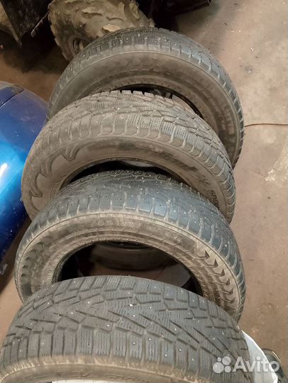 Nokian Tyres Hakkapeliitta 7 235/65 R17 108T