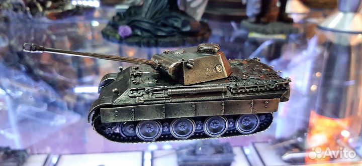 Немецкий средний танк Пантера бронза