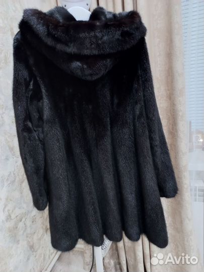 Шуба норковая 48 50