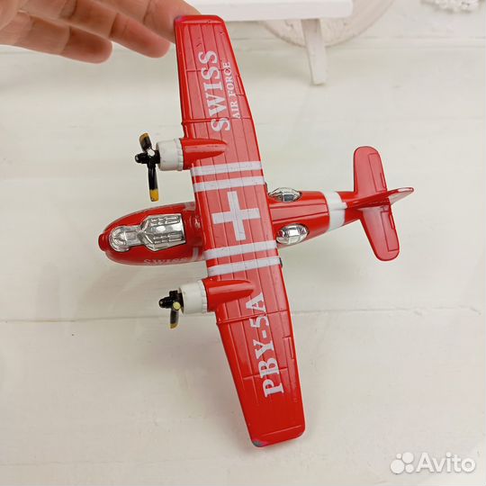 Игрушка самолет модель Consolidated PBY-5A Catalin