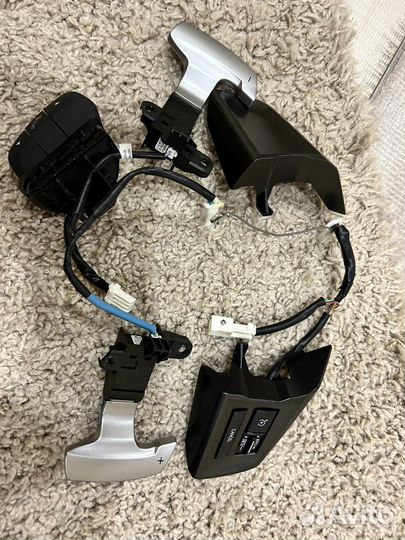 Кнопки мультируля на Subaru Forester SJ 2013-2015