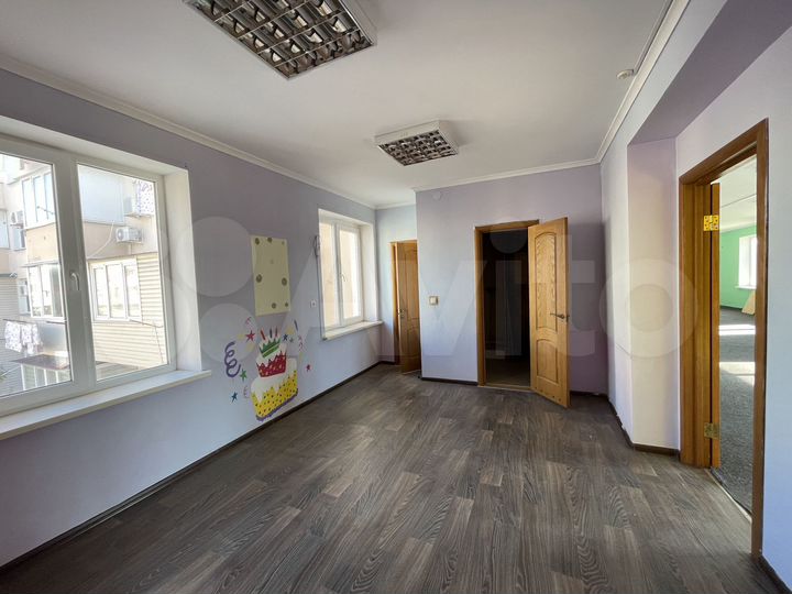 Свободного назначения, 157.5 м²