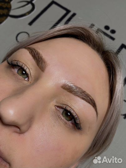 Мастер бровист