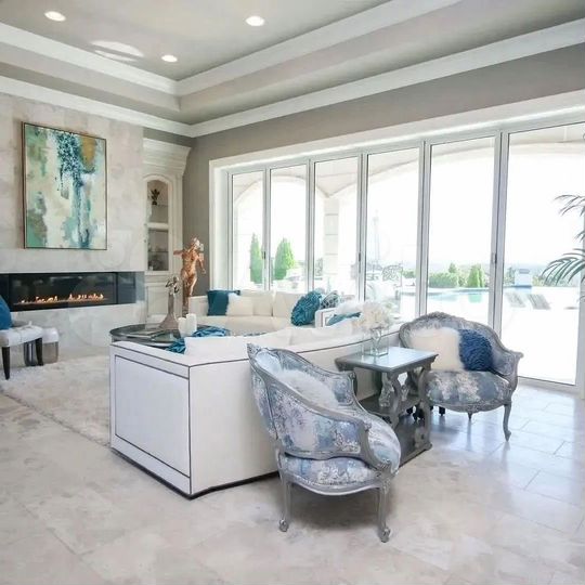 Дом 400 м² на участке 20 сот.