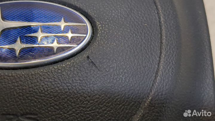 Подушка безопасности водителя Subaru Legacy Outbac