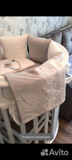 Детская кроватка с маятником круглая-овальная