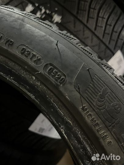 Michelin X-Ice North 4 245/45 R19