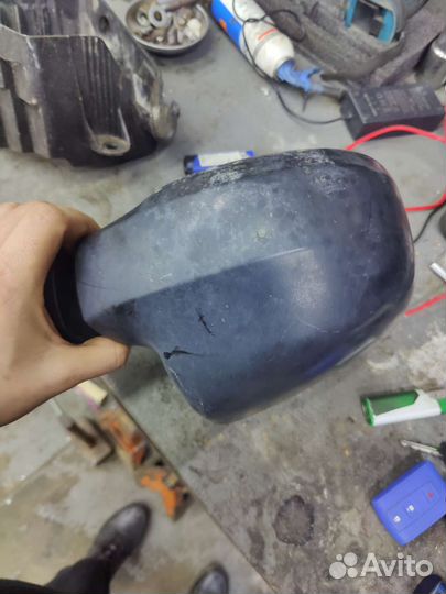 Зеркало бокового вида правое Renault Logan