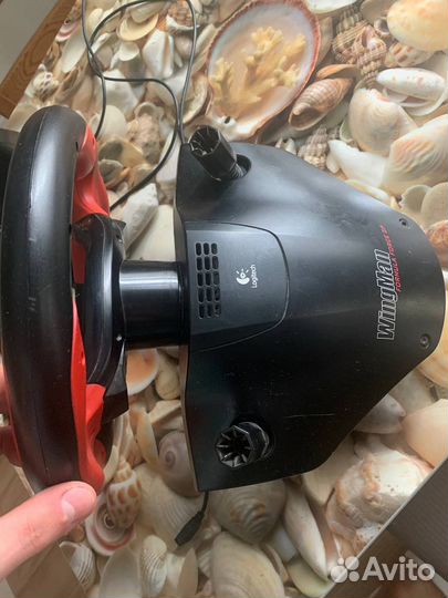 Игровой руль logitech