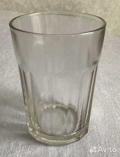 Стаканы граненые СССР и хрустальный