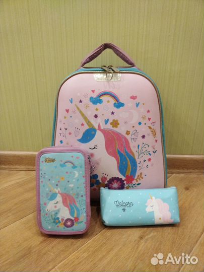 Школьный рюкзак