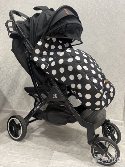 Прогулочная коляска babalo