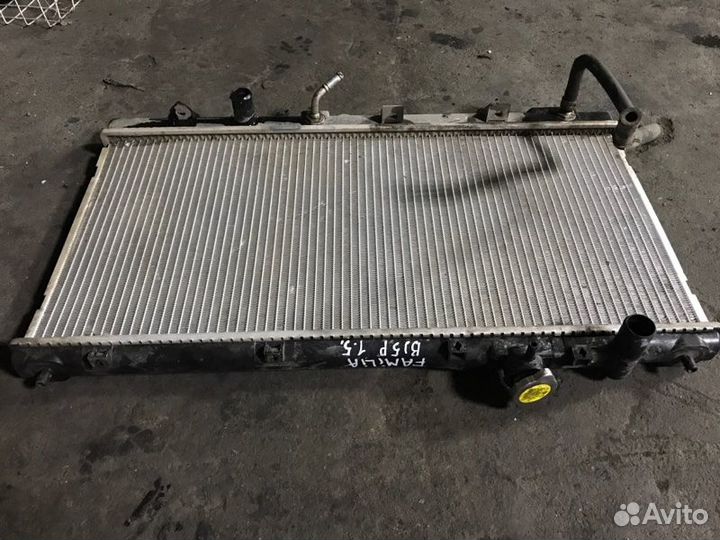 Радиатор охлаждения двигателя Mazda Familia BJ5P