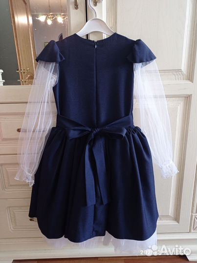 Школьное платье праздничное
