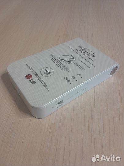 Портативный фотопринтер LG PD 239