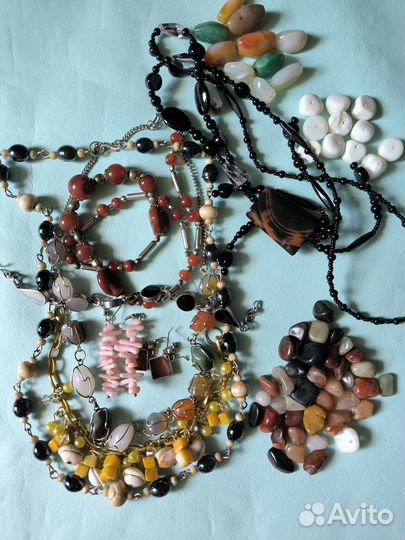 Пакетом бусы серьги браслеты из натуральных камней