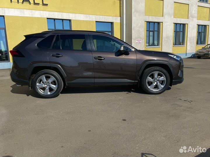 Toyota RAV4 2.0 CVT, 2021, 42 000 км