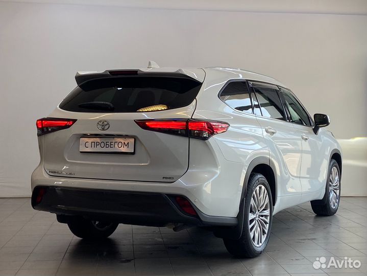 Toyota Highlander, 2022